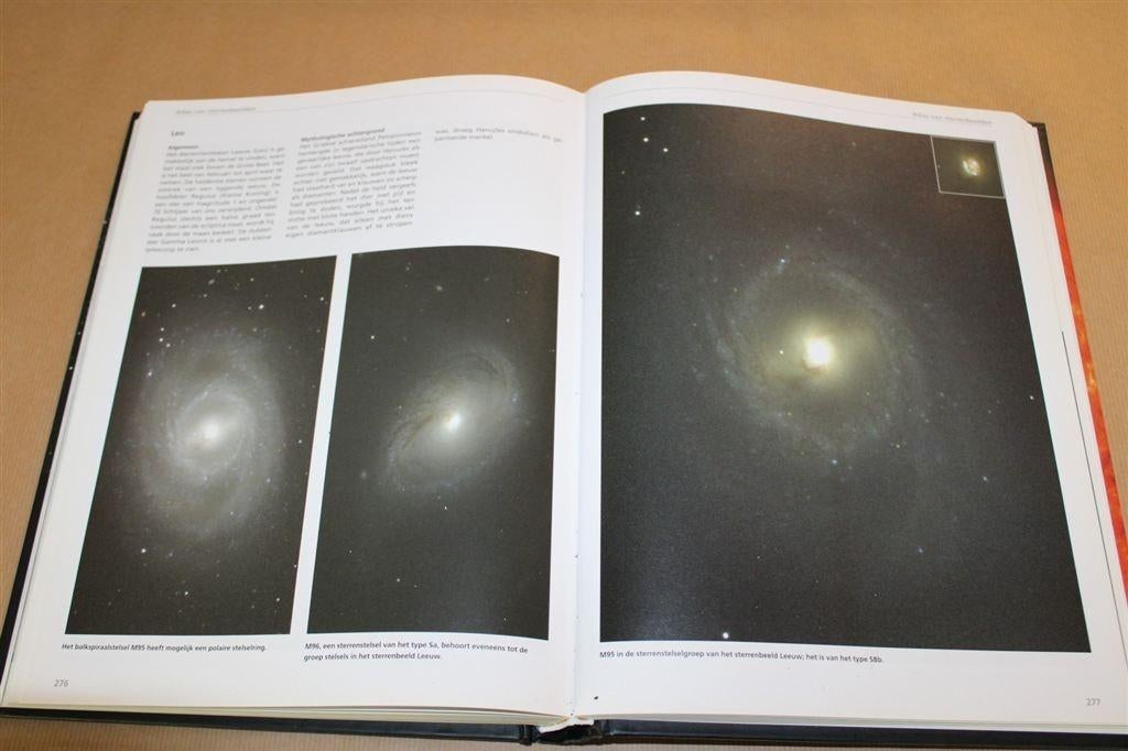 Astronomie. Inleiding in de sterrenkunde., Boeken, Ophalen of Verzenden, Zo goed als nieuw, Natuurwetenschap