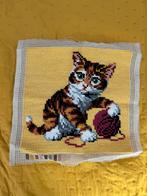 Vintage handgeknoopt katten kussen paneel, Ophalen of Verzenden, Zo goed als nieuw, Handborduren, Overige typen