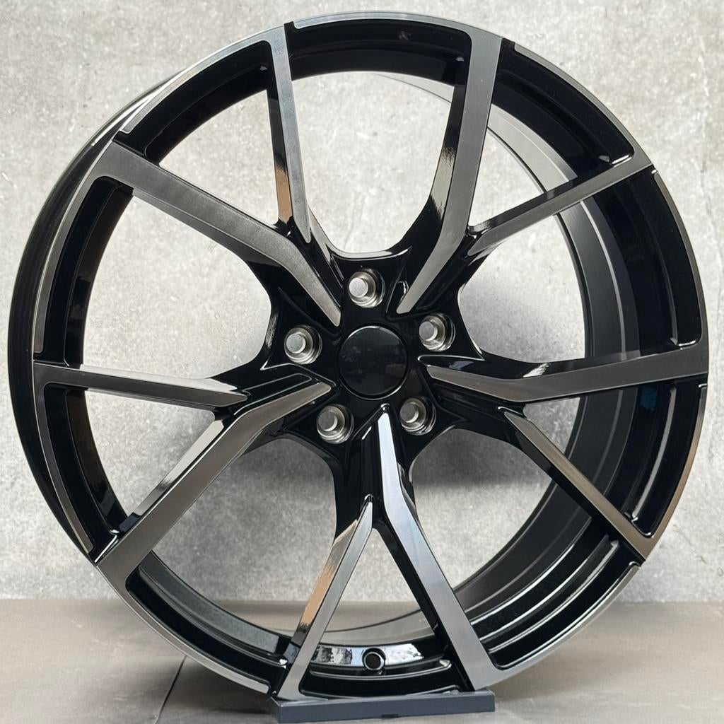 NIEUW 18'' V01 VELGEN 5x112 Past Op VAG GROEP ESTORIL LOOK, 18 inch, Overige, Velg(en), Overige