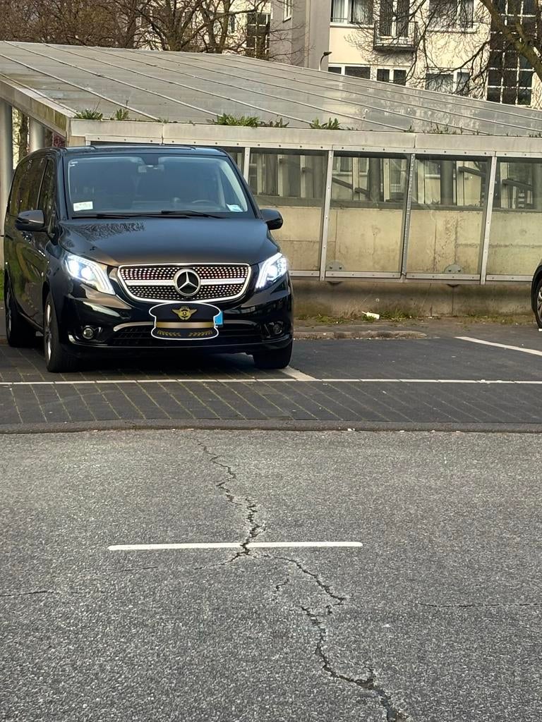 Mercedes-Benz Vito Tourer 114CDI XL 136pk 9G-TRONIC 2019, Auto's, Automaat, 2000 kg, Zwart, Diesel