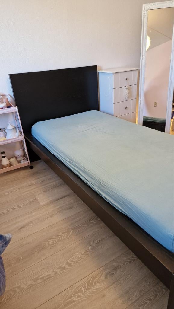 IKEA MALM bed zwart 90x200 met lades en lattenbodem, Huis en Inrichting, Slaapkamer | Bedden, Ophalen, Gebruikt, 90 cm, Eenpersoons