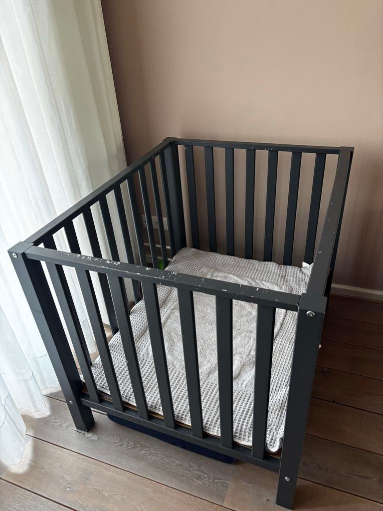 Bopita box grijs met verf, Kinderen en Baby's, Boxen, Ophalen, Gebruikt, Rechthoekig