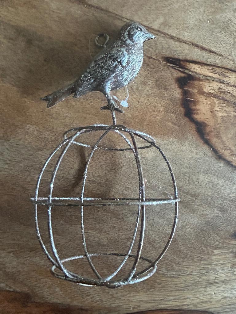 kerst hanger kerstbal ijzer bol vogel, Diversen, Ophalen of Verzenden, Gebruikt