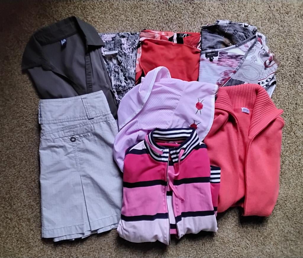 Dames merkkleding maat M rokje, vesten, shirts, Kleding | Dames, Ophalen, Zo goed als nieuw, Maat 38/40 (M)