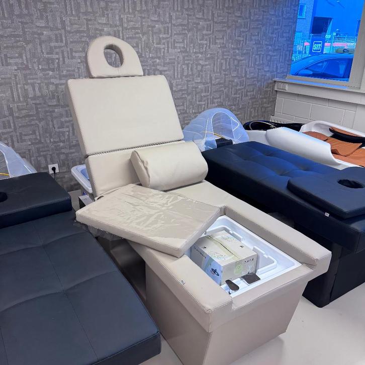 Japanse Head Spa Pedicure massage bed kapsalon beige cream, Huis en Inrichting, Stoelen, Nieuw, Vijf, Zes of meer stoelen, Kunststof