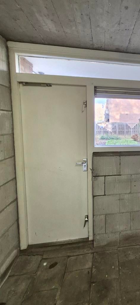 Buitendeur met slot en dievenklemmen, Ophalen, 80 tot 100 cm, 200 tot 215 cm, Vouwdeur