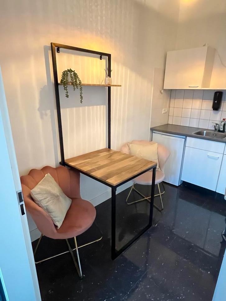 Inklapbare muurtafel met stoelen, Huis en Inrichting, Tafels | Eettafels, Gebruikt, 50 tot 100 cm, tot twee personen, Vierkant