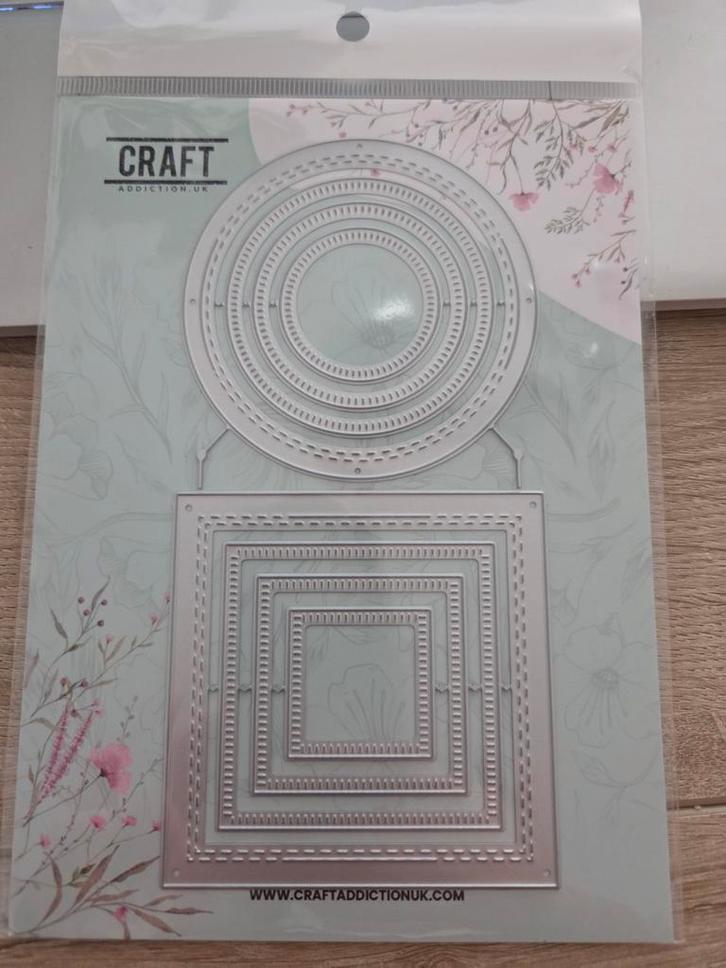 mal Craft Addiction UK, Hobby en Vrije tijd, Kaarten | Zelf maken, Nieuw, Pons of Mal, Overige thema's, Ophalen of Verzenden