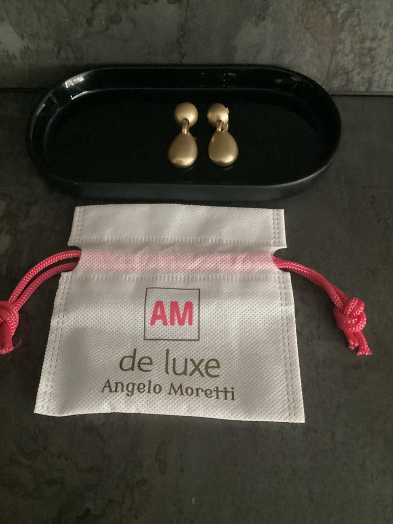 Goud kleurige oorbellen van Angelo Moretti nieuw, Sieraden, Tassen en Uiterlijk, Oorbellen, Ophalen of Verzenden, Nieuw, Goud