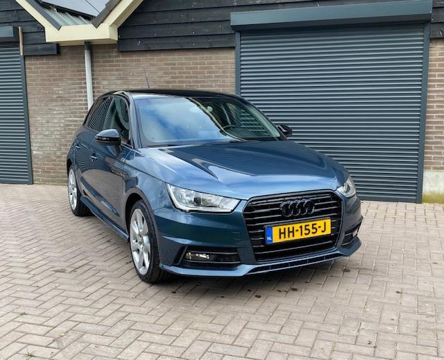 Audi A1 Sportback 1.0 TFSI Sport S-line Navi PDC Ned auto, Auto's, Voorwielaandrijving, Stof, 95 pk, 23 km/l