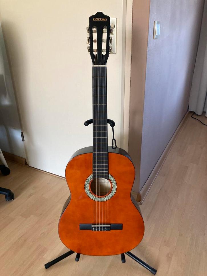Akoestische gitaar, Muziek en Instrumenten, Snaarinstrumenten | Gitaren | Akoestisch, Gebruikt, Klassieke of Spaanse gitaar, Ophalen of Verzenden