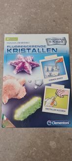 Wetenschap & Spel: Maak je eigen fluorescerende kristallen, Ophalen of Verzenden, Zo goed als nieuw, Bouwen