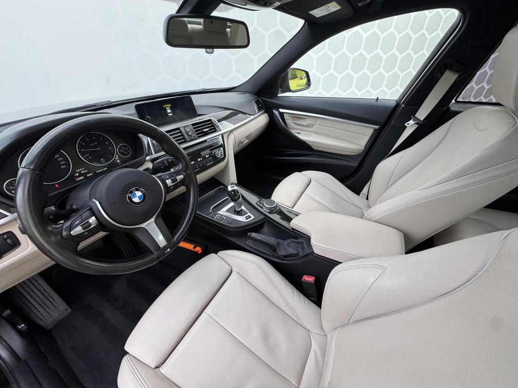 BMW 330e High Executive Dealeronderhouden Schuifdak M-sport, Auto's, Automaat, 1998 cc, Achterwielaandrijving, Gebruikt