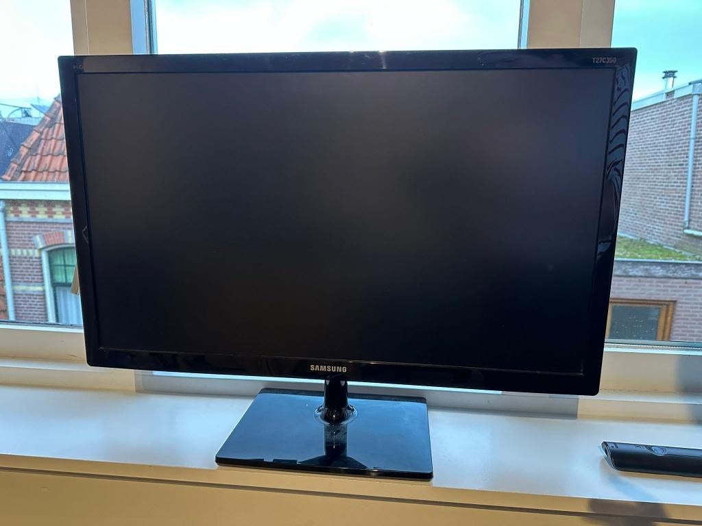 Samsung 27 inch TV/Monitor (T27C350EW) met afstandsbediening, Ophalen, LED, 50 Hz, Zo goed als nieuw