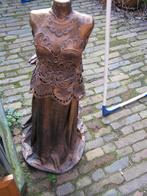 model van een pop. Fraai afgewerkte met versch. materialen, Ophalen, Gebruikt, Overige typen