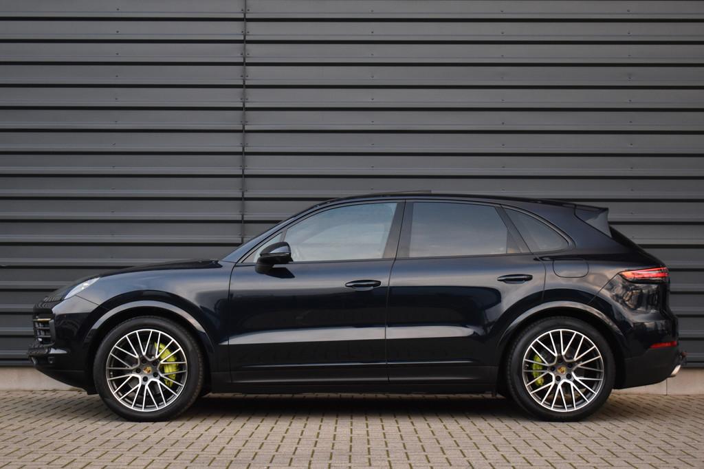Porsche Cayenne 3.0 E-Hybrid 462pk Sport Chrono | Pano | Tre, Automaat, Cayenne, 14 kWh, Euro 6