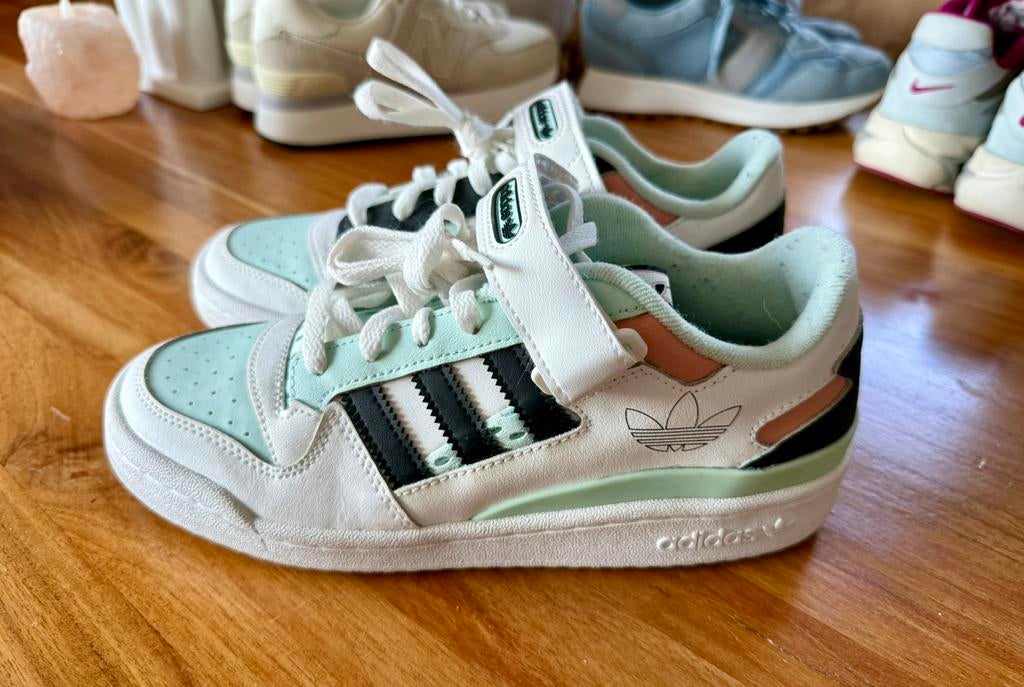 Adidas Forum Low Kleur 'White Halo Mint Maat 40, Kleding | Dames, Schoenen, Ophalen of Verzenden, Zo goed als nieuw, Sneakers of Gympen