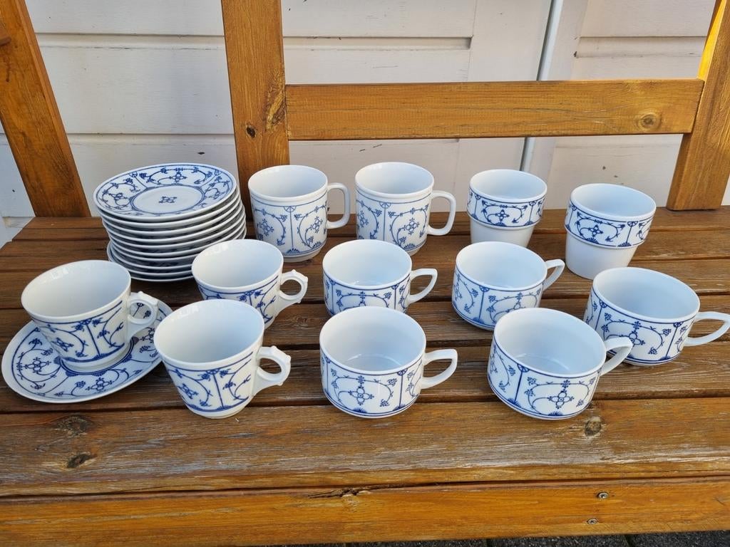 Saksisch blauw servies kop en schotels, mokken, Huis en Inrichting, Keuken | Servies, Gebruikt, Ophalen of Verzenden, Overige stijlen
