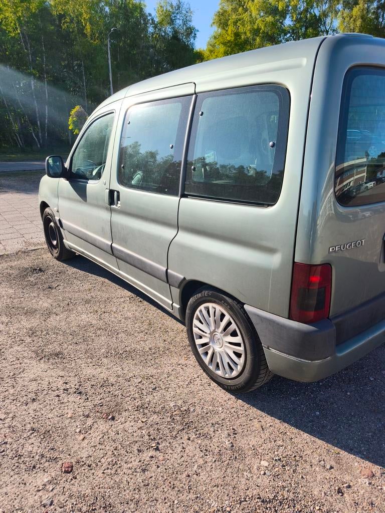 Peugeot Partner 1.6 16V XT Combi 2005 Groen, Auto's, Stof, Zwart, 4 cilinders, Bluetooth