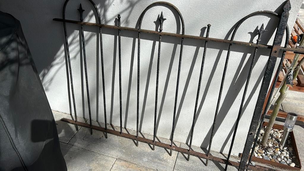 Smeedijzeren hek, Ophalen, Zo goed als nieuw, IJzer, Sierhekwerk