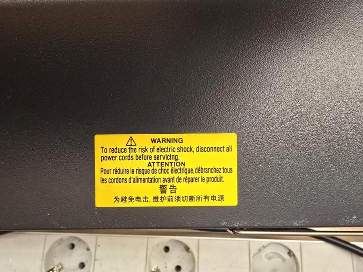 Cisco / Anatek Catalyst 2960 – 24-poorts Managed Switch, Computers en Software, Netwerk switches, Refurbished, Ophalen of Verzenden