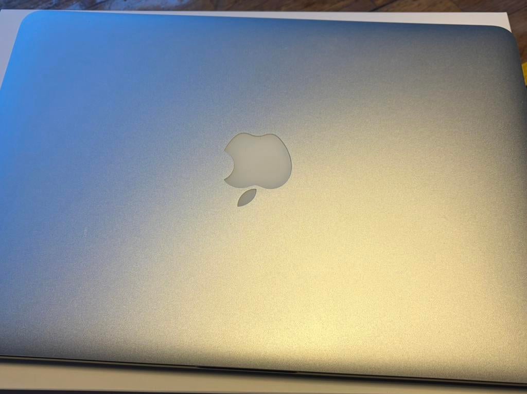 MacBook Pro  A1502, Computers en Software, Apple Macbooks, MacBook Pro, 13 inch, 2 tot 3 Ghz, 256 GB, 8 GB, Qwerty, Ophalen of Verzenden