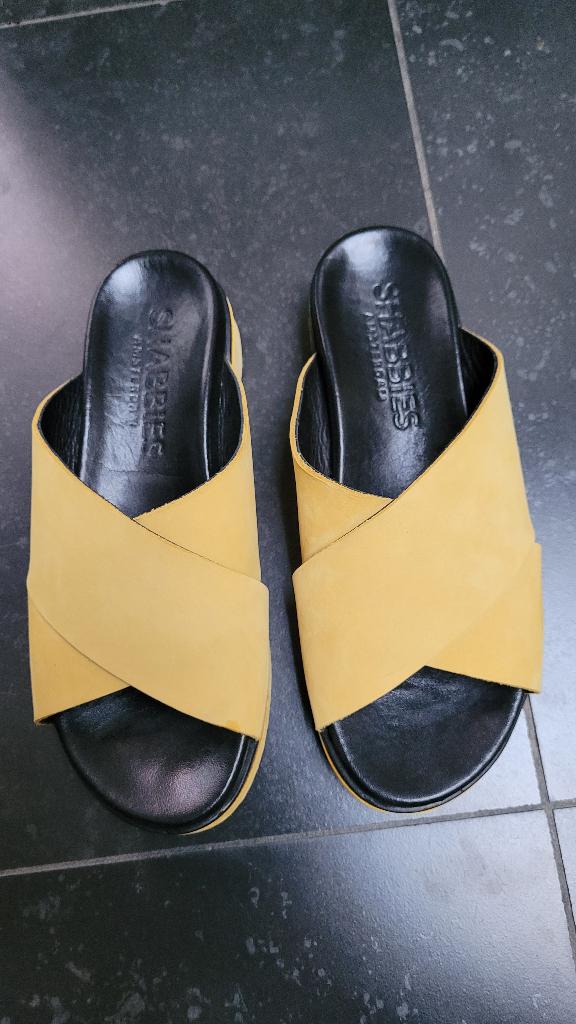 Shabbies Amsterdam leren slippers 37, Kleding | Dames, Schoenen, Slippers, Shabbies Amsterdam, Geel, Ophalen of Verzenden