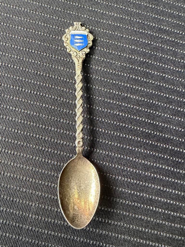 Vintage Scheveningen Souvenir Lepel met Wapen, Antiek en Kunst, Antiek | Bestek, Verzenden