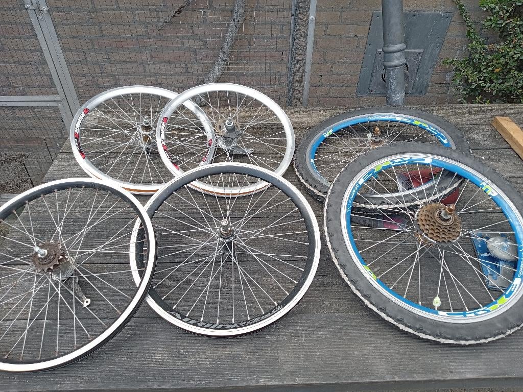 wielen voorvorken 16-26 inch, Fietsen en Brommers, Fietsonderdelen, Ophalen, Gebruikt, Wiel