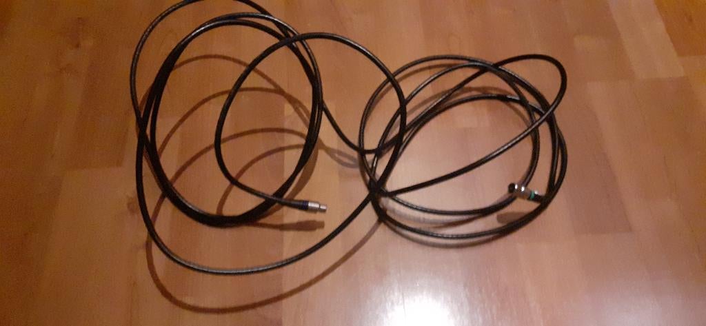 Coax Kabel 5 meter, Audio, Tv en Foto, Audiokabels en Televisiekabels, Ophalen of Verzenden, Zo goed als nieuw, 2 tot 5 meter