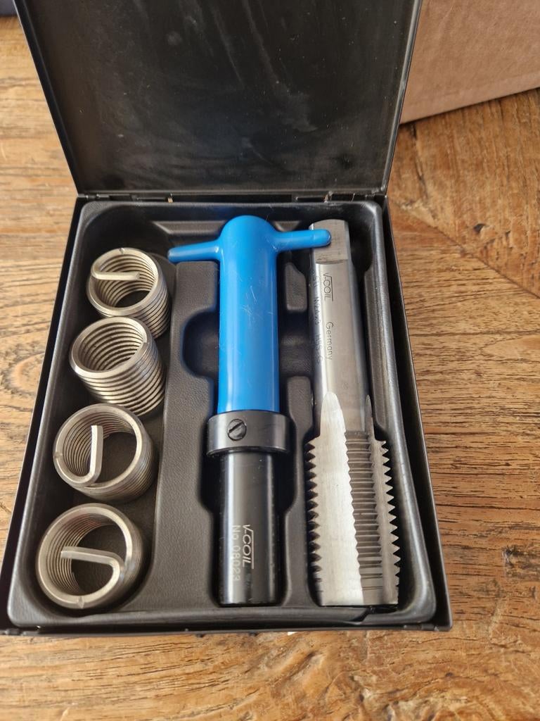 V-coil 04043 schroefdraad reparatie M24, Ophalen of Verzenden, Zo goed als nieuw