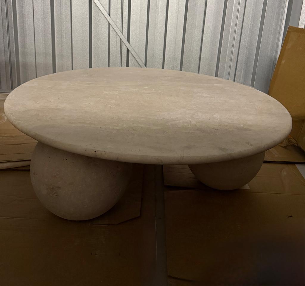 Ronde travertin salontafel, Huis en Inrichting, Tafels | Salontafels, 50 tot 100 cm, Rond, Zo goed als nieuw, Minder dan 50 cm