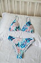 Bikini triangel top met verstelbare bandjes, Ophalen of Verzenden, Zo goed als nieuw, Bikini