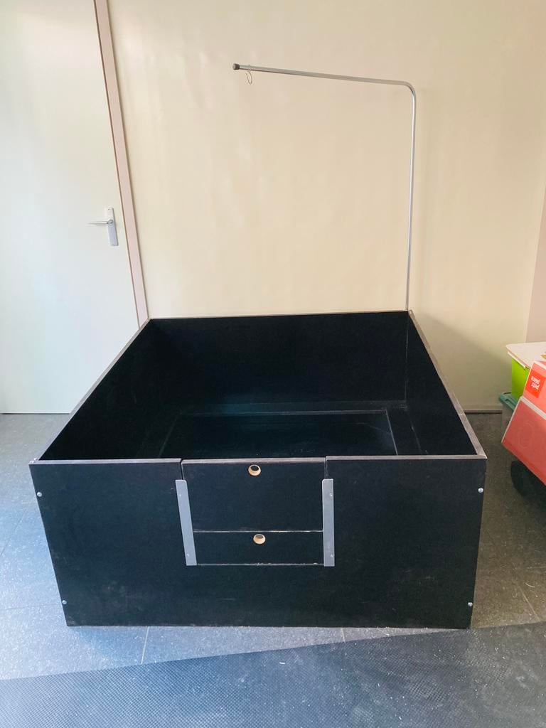 Werpkist van berken betonmultiplex, Ophalen, Zo goed als nieuw, 110 cm of meer, Minder dan 65 cm