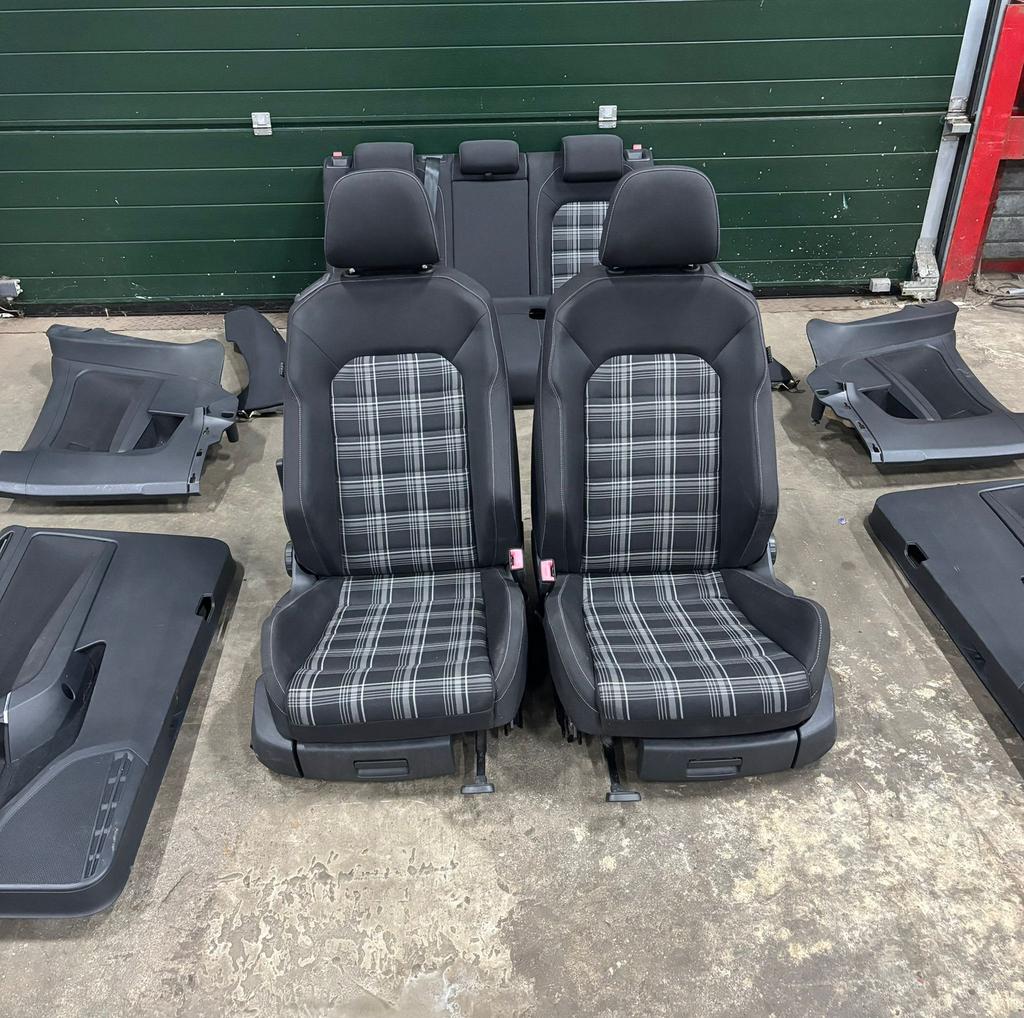 Volkswagen golf 7 gtd interieur caddy, Auto-onderdelen, Interieur en Bekleding, Ophalen of Verzenden, Nieuw, Volkswagen