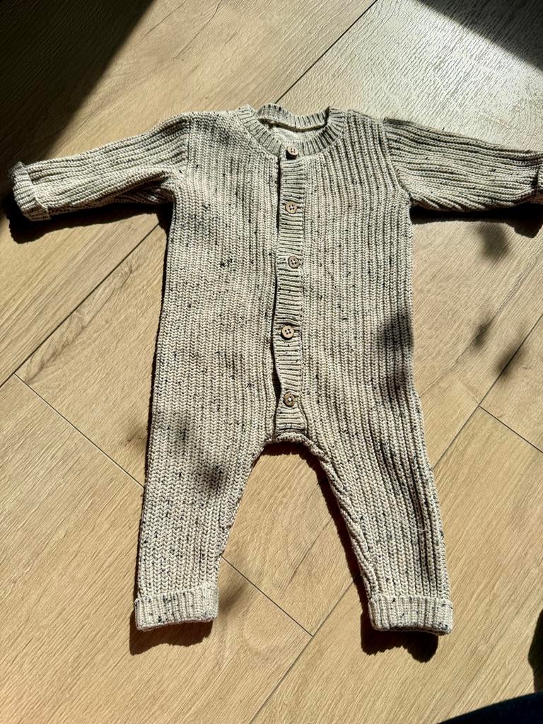 Gebreid boxpakje met knoopjes maat 56, Ophalen of Verzenden, Zo goed als nieuw, Jongetje of Meisje, Pakje