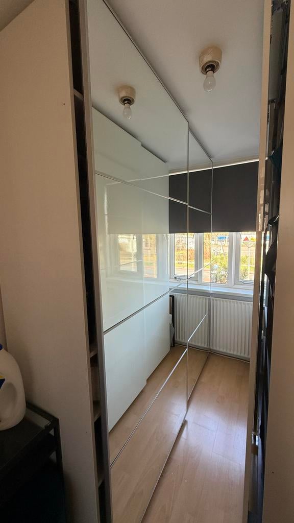 IKEA Pax kast wit met spiegel schuifdeuren 200x230, Overige materialen, Gebruikt, 200 cm of meer, Ophalen of Verzenden