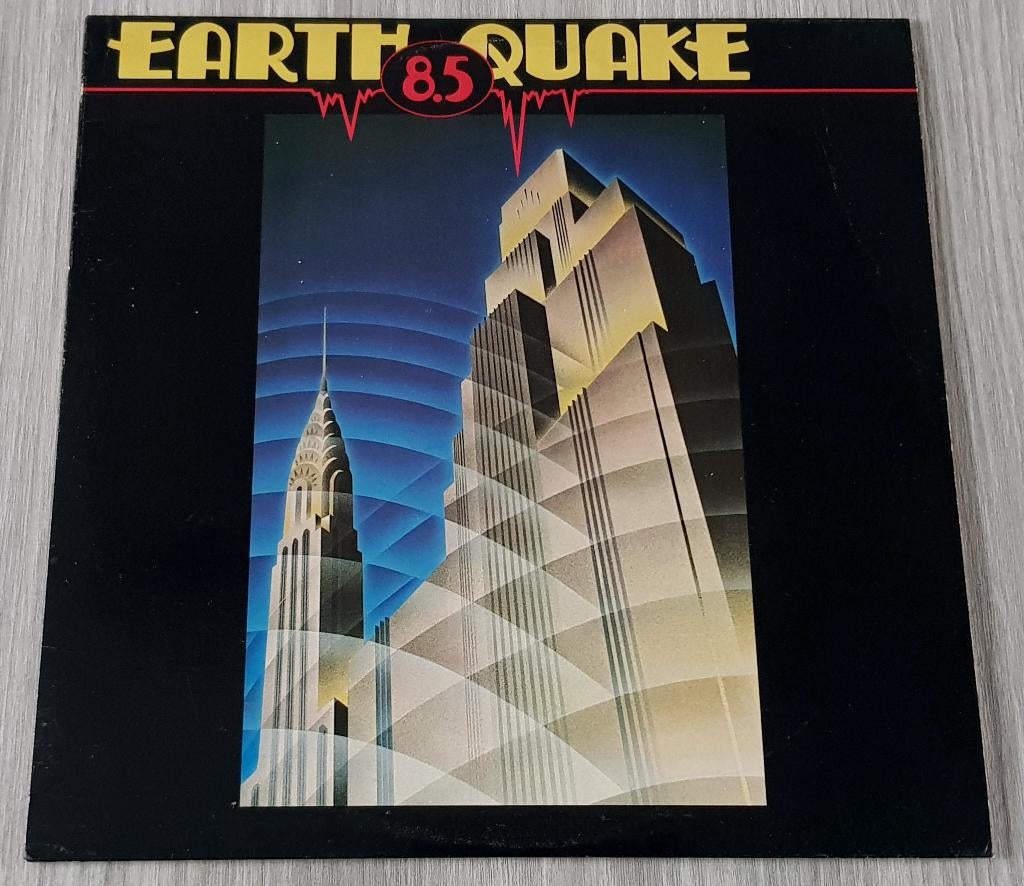 LP Earth Quake - 8.5 [Hardrock], Ophalen of Verzenden, Zo goed als nieuw