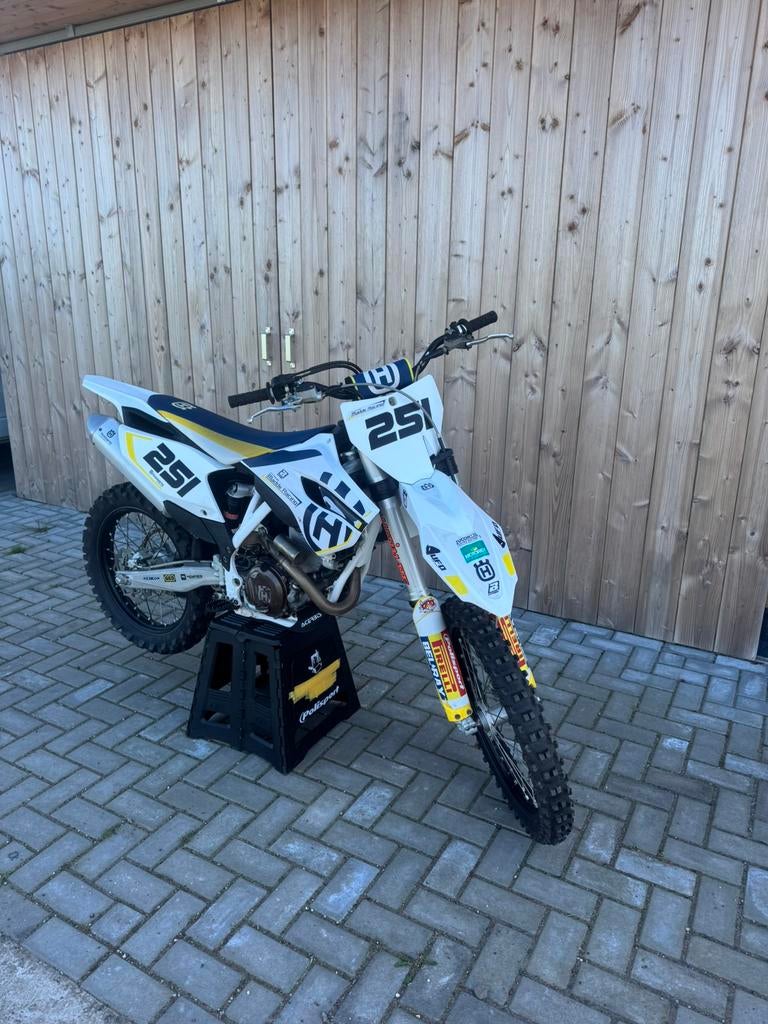 Husqvarna 250cc 4t, Fietsen en Brommers, Ophalen