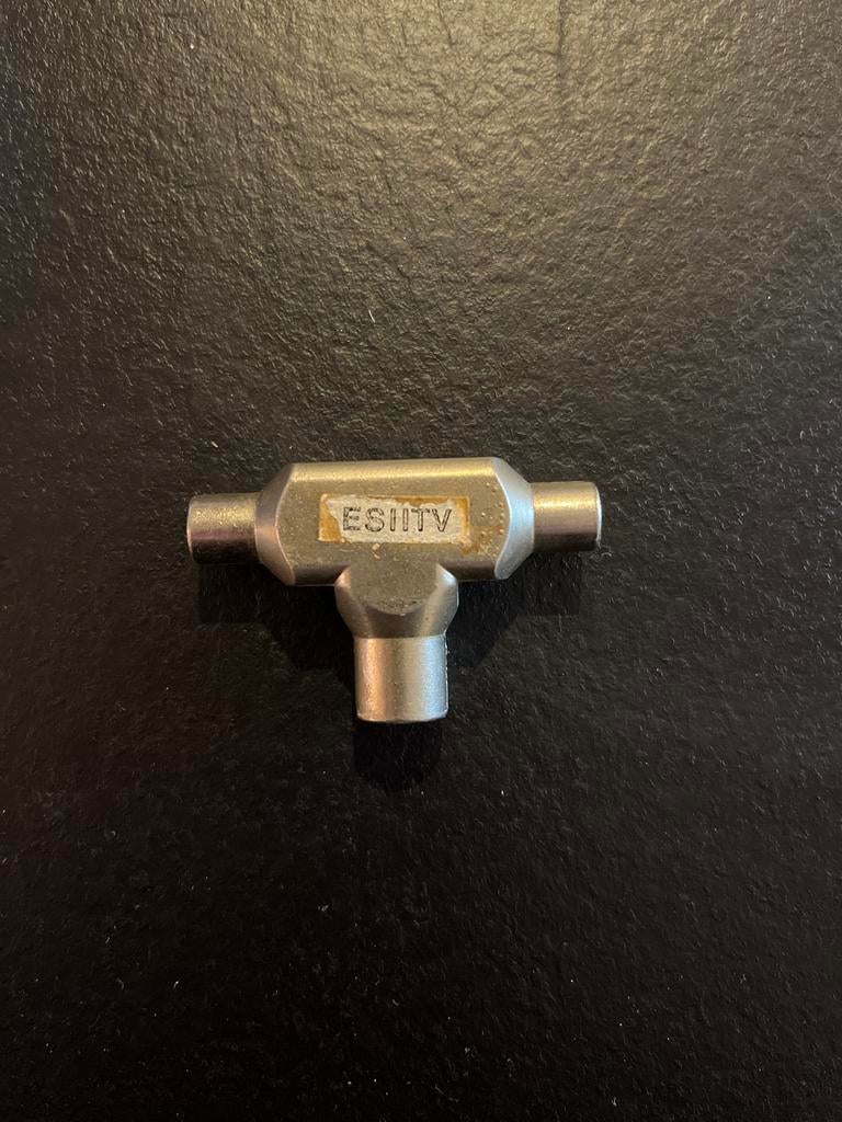 Coax splitter ESIITV, Ophalen of Verzenden, Gebruikt, Coaxiale kabel
