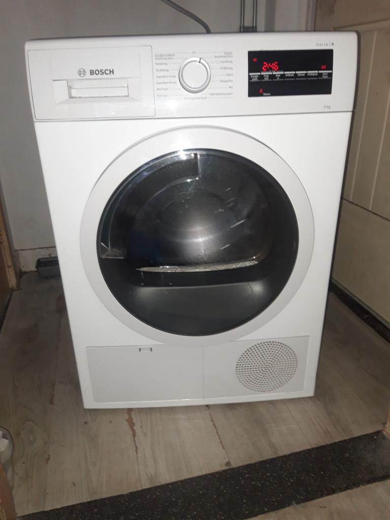 Bosch Condensdroger serie 6, Witgoed en Apparatuur, Wasdrogers, 6 tot 8 kg, Ophalen of Verzenden, Zo goed als nieuw, 85 tot 90 cm