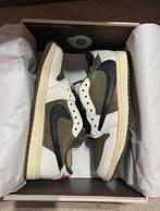 Travis Scott x Nike Air Jordan 1 Low Golf - Maat 41 Nieuw, Ophalen of Verzenden, Nieuw, Overige kleuren, Sneakers of Gympen