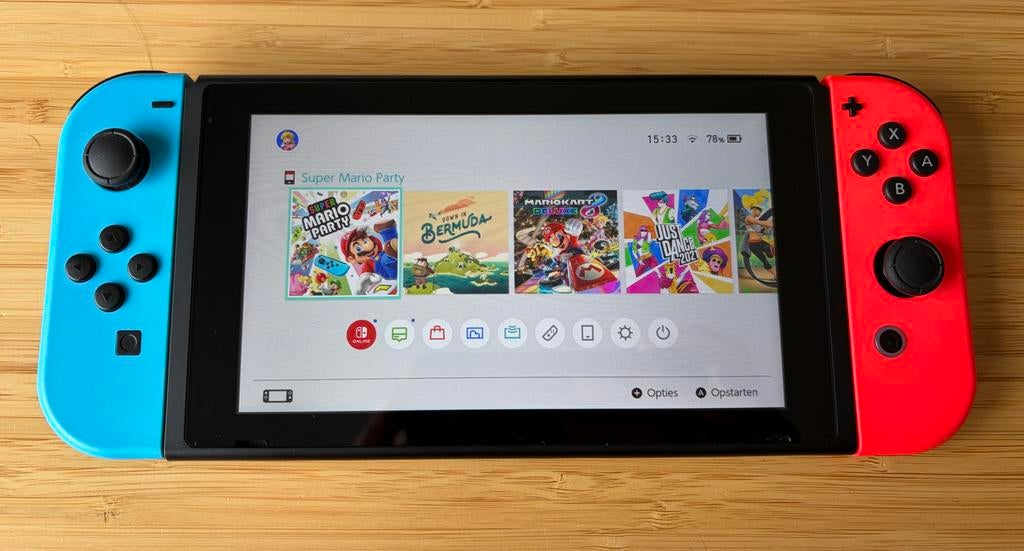 Originele Nintendo Switch met Joy Cons en accessoires, Spelcomputers en Games, Spelcomputers | Nintendo Switch, Ophalen of Verzenden