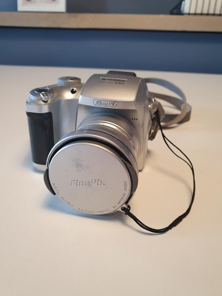 Fujifilm FinePix S304 Digitale camera, Ophalen of Verzenden, Gebruikt, Fuji