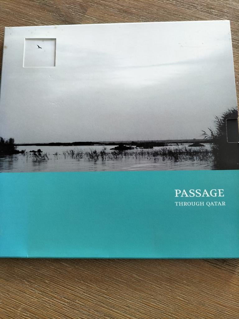 Fotoboek Hani Nakib - Passage through Qatar, Ophalen of Verzenden, Gelezen, Fotografen