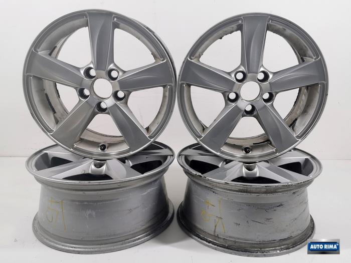 Sportvelgen Set van een Volvo S40, Auto-onderdelen, Banden en Velgen, Gebruikt, -, -, Ophalen of Verzenden