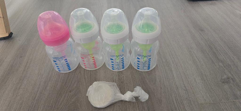 Baby melk flessen dr brown philips avent medela, Kinderen en Baby's, Ophalen of Verzenden, Overige typen