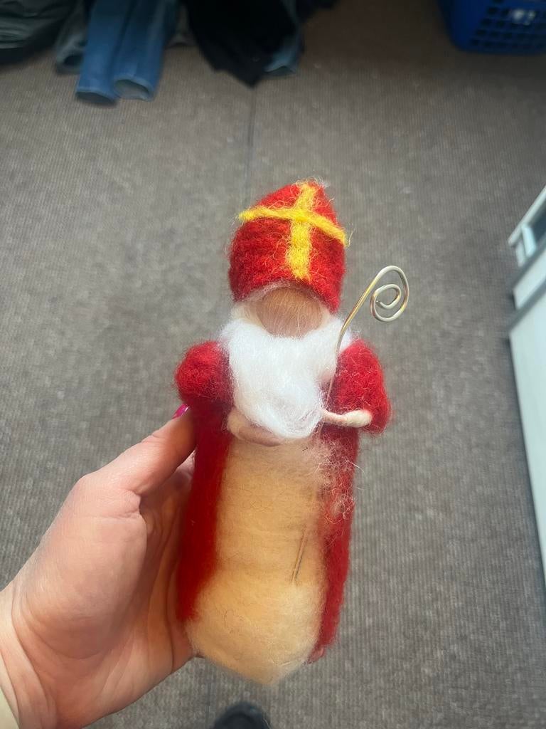 Van wol gevilte sinterklaas, Diversen, Sinterklaas, Ophalen of Verzenden, Nieuw