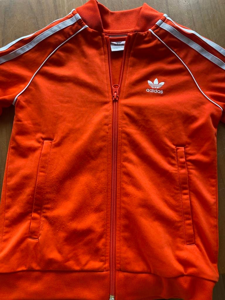 Adidas vest maat 128 (7-8 jaar) - Oranje met witte strepen, Kinderen en Baby's, Kinderkleding | Maat 128, Ophalen of Verzenden