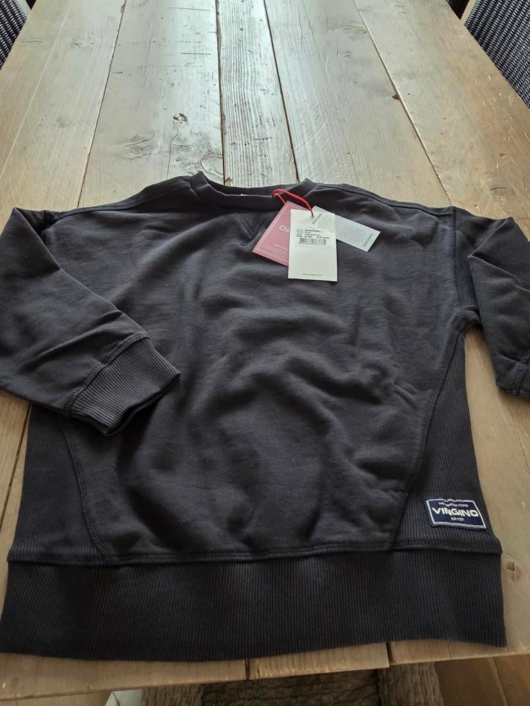 Nieuwe Vingino trui zwart maat 122/128, Kinderen en Baby's, Kinderkleding | Maat 128, Trui of Vest, Nieuw, Ophalen of Verzenden